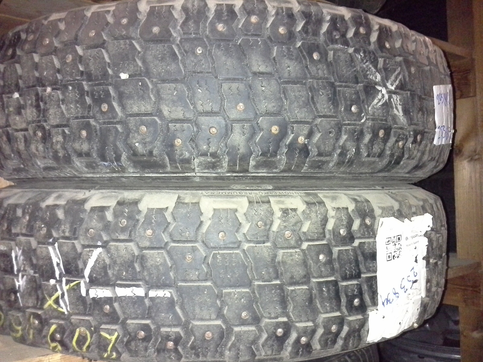 naastrehv Bridgestone Desert Dueler 604V