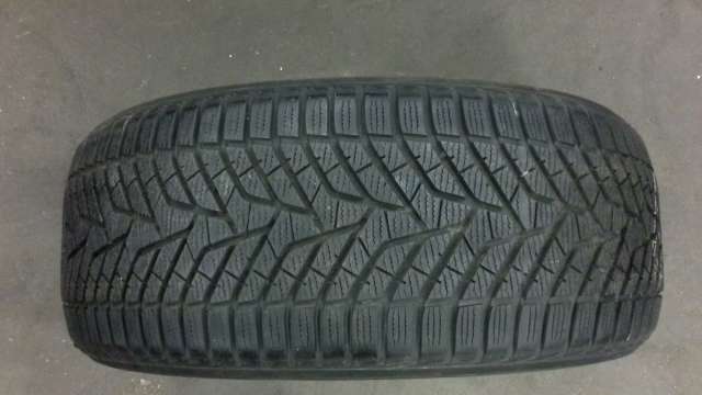Friction tires Yokohama W.DRIVE V905