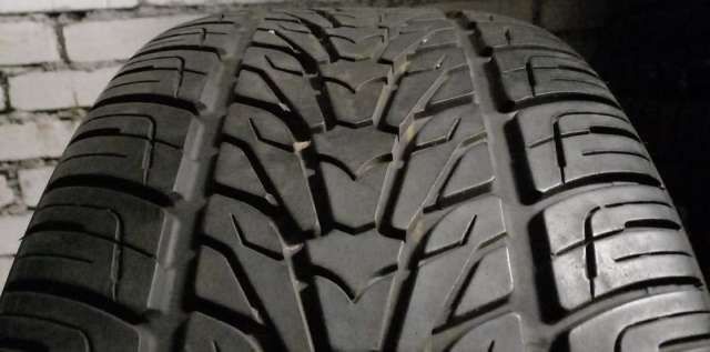 Suverehv Roadstone Roadian HP