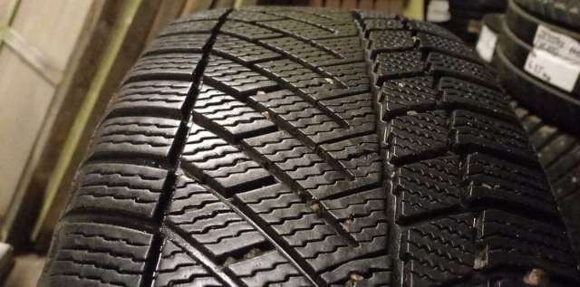 <font face='Tahoma'>Vissezonas riepa</font> Continental Conti Viking Contact 6