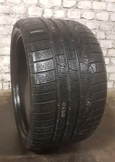 lamellrehv Pirelli SottoZero Winter 240 DEMO