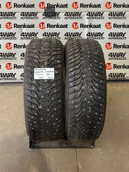 Winter studded Goodride Z-506