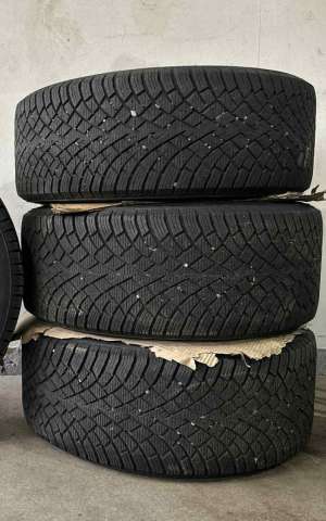 Friction tires Nokian Hakkapeliitta R5 EV