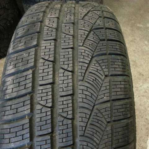 <font face='Tahoma'>Vissezonas riepa</font> Pirelli Sottozero Winter 240 Serie 2