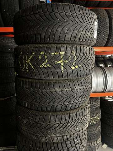 <font face='Tahoma'>Vissezonas riepa</font> Goodyear UltraGrip Ice 2