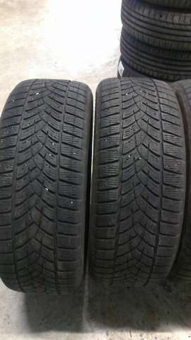 <font face='Tahoma'>Vissezonas riepa</font> Goodyear UltraGrip Ice SUV G1