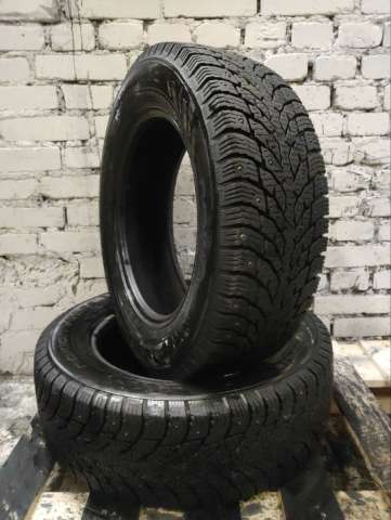 opona z kolcami Nokian Hakkapeliitta C4