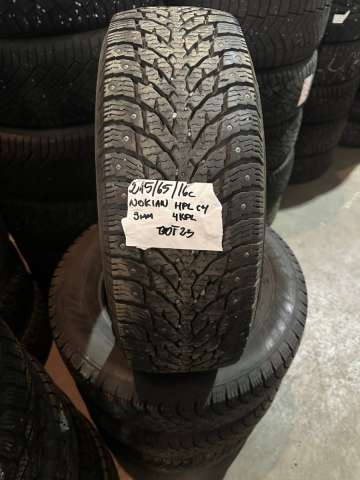 Naastrehv Nokian Hakkapeliitta C4