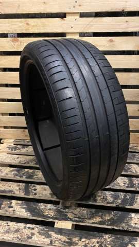 vasarinė padanga Pirelli P ZERO PZ4