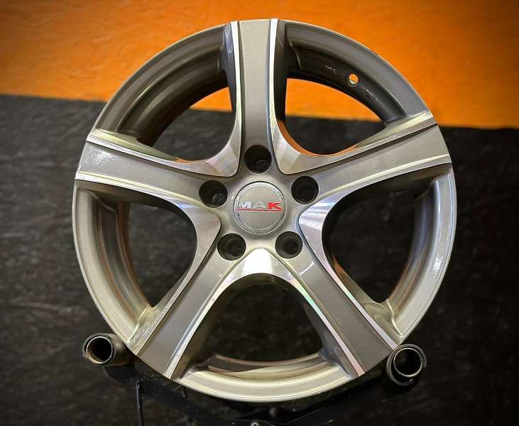 Alloy wheels KIA Originaal
