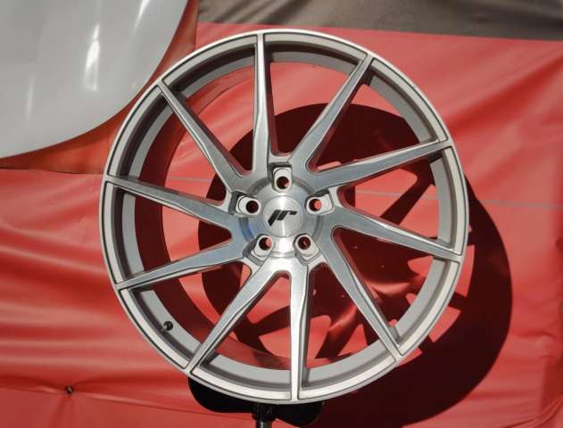 Alloy wheels Japan Racing JR36