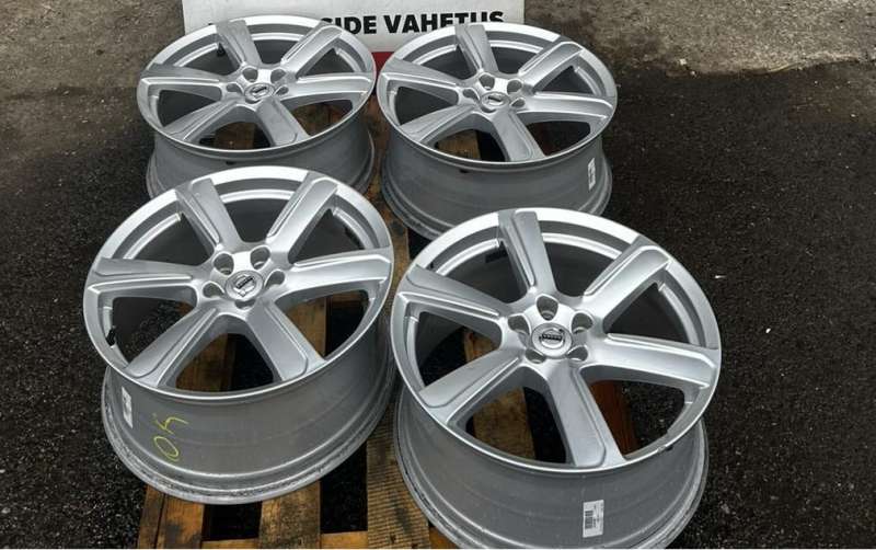 aluvanteet Volvo Original