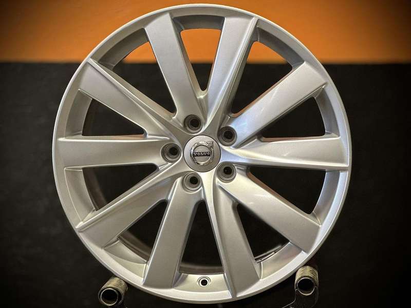 aluvanteet Volvo Original